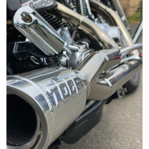 The Perpetrator 2 to 1 Full Exhaust System - Harley Davidson Dyna 